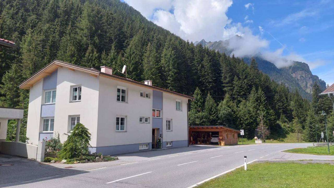 Apartamento Beim Holzwurm Andy Sankt Leonhard im Pitztal Exterior foto